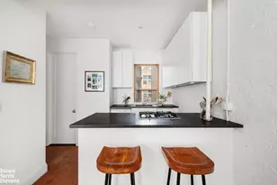 7 W 92nd St, New York City, NY 10025 - Photo 3