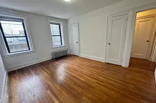 32-15 35th St, New York City, NY 11106 - Photo 5