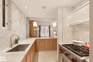 11 W 69th St, New York, NY 10023 - Photo 5