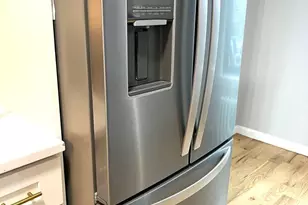 345 Montgomery St, New York City, NY 11225 - Photo 9