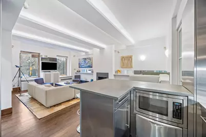 100 Central Park S #2B, New York, NY 10019 - Photo 11