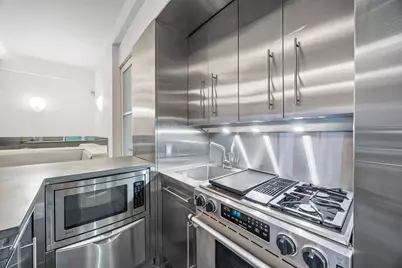 100 Central Park S #2B, New York, NY 10019 - Photo 13