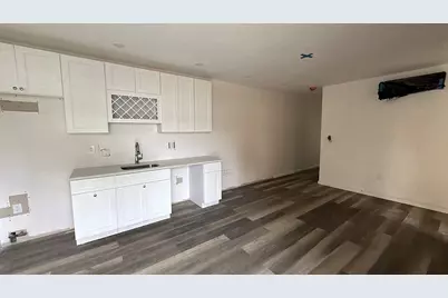 830 Hendrix Street, New York City, NY 11207 - Photo 43