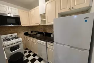 352 E 89th St, New York City, NY 10128 - Photo 7