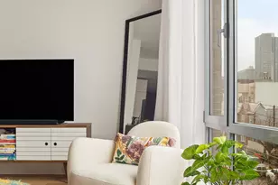 47-28 11th St, Long Island City, NY 11101 - Photo 3