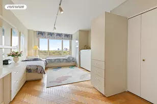 106 Central Park S, New York City, NY 10019 - Photo 5