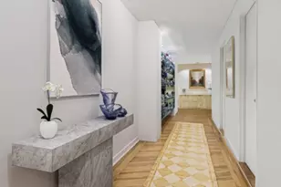 106 Central Park S, New York, NY 10019 - Photo 23