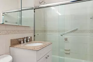 301 E 22nd St, New York City, NY 10010 - Photo 17