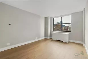 330 E 39th St, New York City, NY 10016 - Photo 3