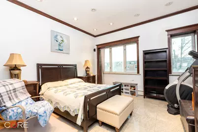 20-44 26th Street, New York City, NY 11105 - Photo 15