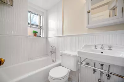 1435 Lexington Avenue #11E, New York City, NY 10128 - Photo 9