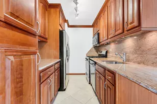 301 E 79th St, New York City, NY 10075 - Photo 5