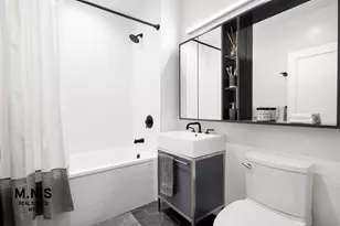 1-76 Woodward Ave, New York City, NY 11385 - Photo 23