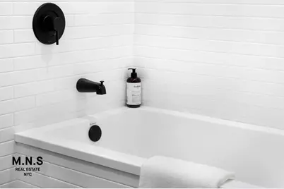 176 Woodward Avenue #434, New York City, NY 11385 - Photo 25