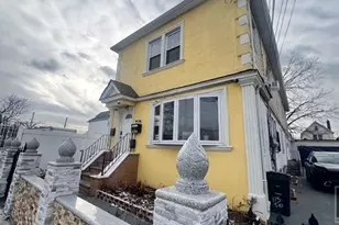 115-50 149th St, Jamaica, NY 11436 - Photo 13