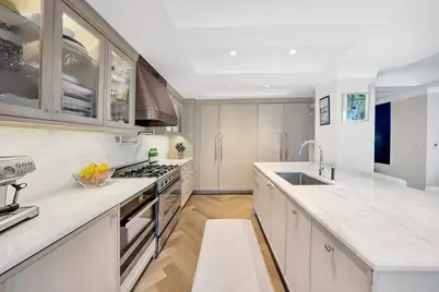 360 Central Park W #4B, New York City, NY 10025 - Photo 5