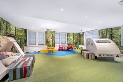 360 Central Park W #4B, New York City, NY 10025 - Photo 19