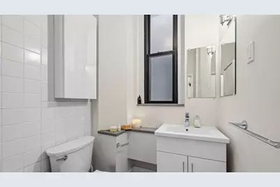 231 W 21st Street #5C, New York City, NY 10011 - Photo 9