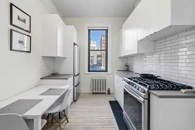 231 W 21st Street #5C, New York City, NY 10011 - Photo 3