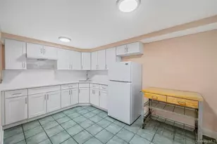 59-29 70th St, New York City, NY 11378 - Photo 15