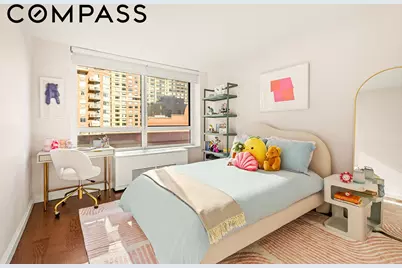 200 E 94th Street #518, New York City, NY 10128 - Photo 5