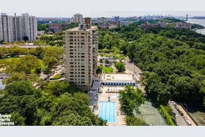 3671 Hudson Manor Terrace #15F, Bronx, NY 10463 - Photo 5