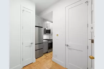 132 W 80th Street #4R, New York City, NY 10024 - Photo 9