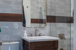 151 W 21st St, New York City, NY 10011 - Photo 5