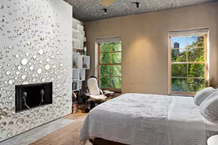 527 Hudson St, New York City, NY 10014 - Photo 17