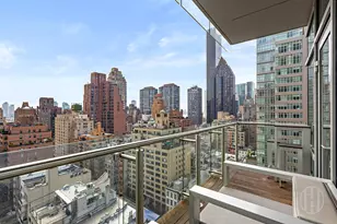 310 E 53rd St, New York, NY 10022 - Photo 15