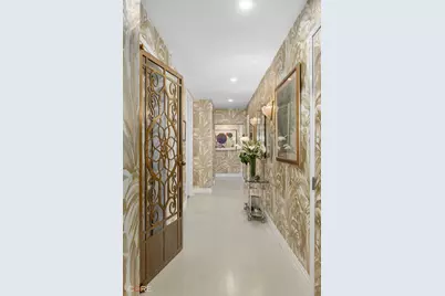 330 E 57th Street #4, New York, NY 10022 - Photo 11