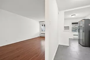 1043 E 101st St, Brooklyn, NY 11236 - Photo 9