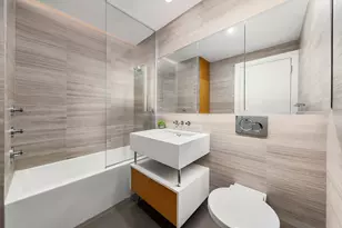 318 E 81st St, New York City, NY 10028 - Photo 11