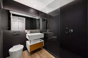 318 E 81st St, New York City, NY 10028 - Photo 9