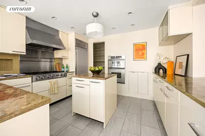 344 W 23rd Street #GLE, New York City, NY 10011 - Photo 5