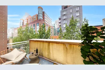 2-40 51st Avenue #2N, New York City, NY 11101 - Photo 5