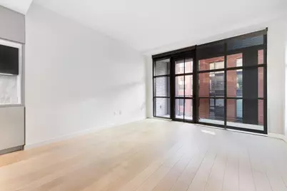 215 N 10th Street #4D, New York City, NY 11211 - Photo 5