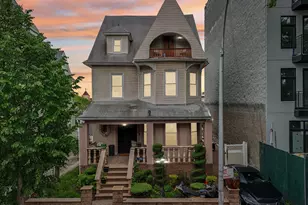 455 E 26th St, New York City, NY 11226 - Photo 3