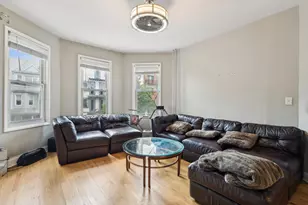 455 E 26th St, New York City, NY 11226 - Photo 11