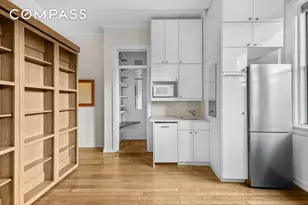 140 W 69th St, New York, NY 10023 - Photo 5