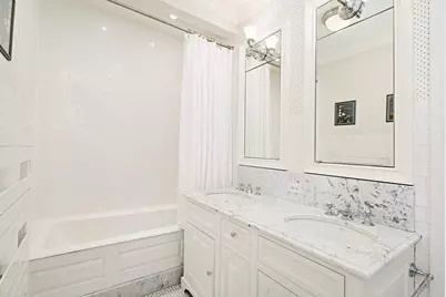 131 E 69th Street #8th Floor, New York, NY 10021 - Photo 13