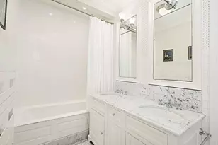 131 E 69th St, New York, NY 10021 - Photo 13