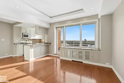 1 Gracie Terrace #16C, New York City, NY 10028 - Photo 3