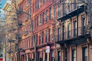 356 W 48th St, New York City, NY 10036 - Photo 25