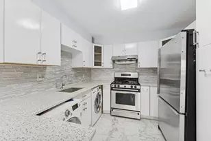 76-01 113th St, New York City, NY 11375 - Photo 13