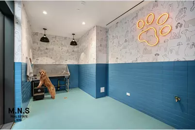 34-35 44th Street #1225, New York City, NY 11101 - Photo 17