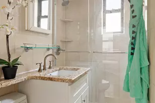 21-16 35th St, Astoria, NY 11105 - Photo 7