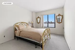 25-40 Shore Blvd, Astoria, NY 11102 - Photo 9