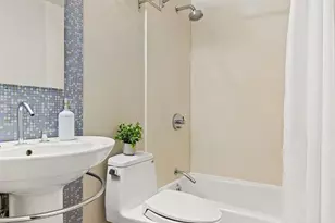 124 W 87th St, New York City, NY 10024 - Photo 15