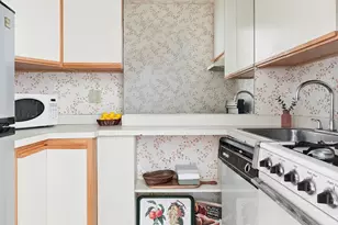 40 W 72nd St, New York, NY 10023 - Photo 5